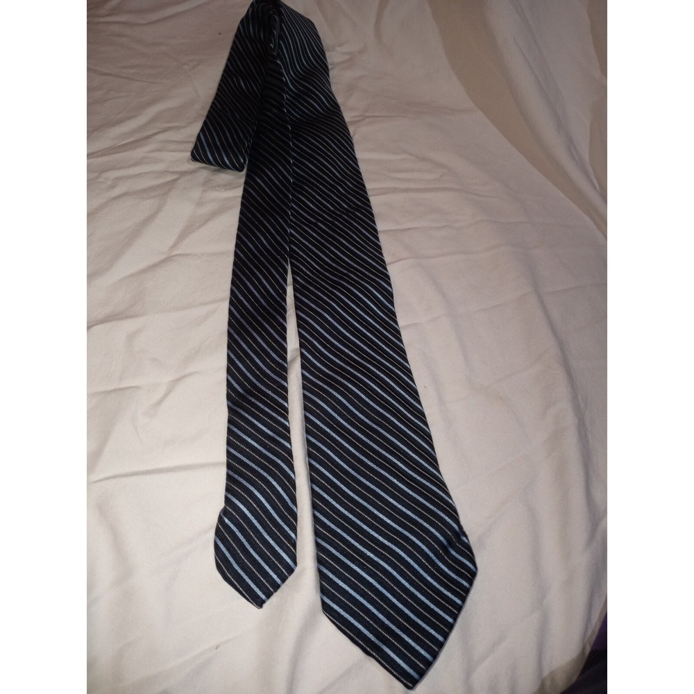 Saks Fifth Avenue Mens Silk‎ Necktie 58"L 3"W Blue Silver Stripe Tie Classic